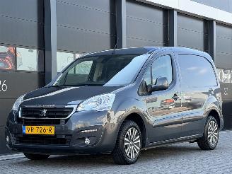 Tweedehands bestelwagen Peugeot Partner 1.6 BlueHDi Navi Clima 3-PERS Euro-6 2015/10