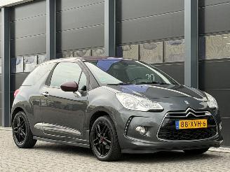 Citroën DS3 1.4 e-HDi Chic Clima Navi AUTOMAAT picture 2