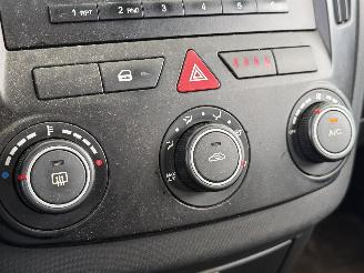 Kia Cee d 1.6 X-tra picture 7