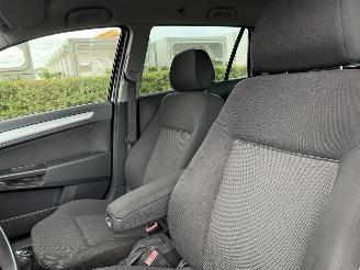 Opel Astra STATION WAGON 1.6 111 years Edition picture 6