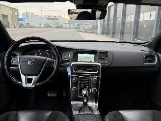 Volvo V-60 2.0 D3 R-Design Navi Clima PDC EURO-6 picture 7