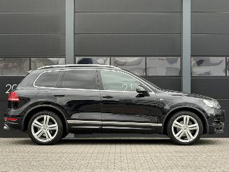 Volkswagen Touareg 3.0 TDI R-Line Pano Leer Camera picture 3