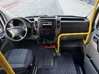 Volkswagen Crafter 2.0 TDI 9-PERS Rolstoellift picture 10