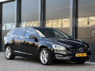 Volvo V-60 2.4 D6 Twin Engine Leer Camera Clima EURO-6 picture 2