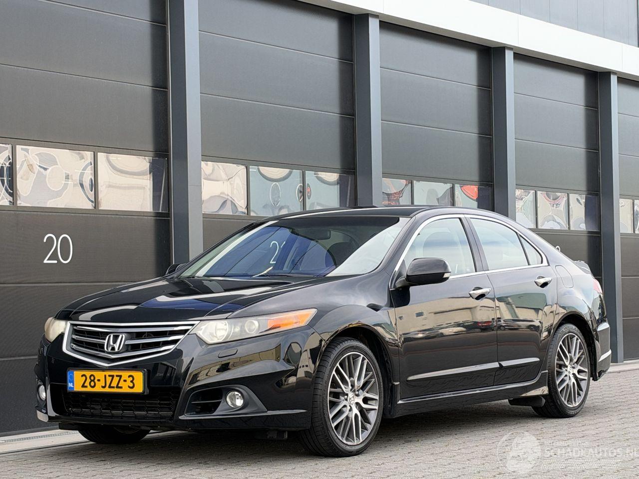 Honda Accord 2.0i Comfort Xenon Clima