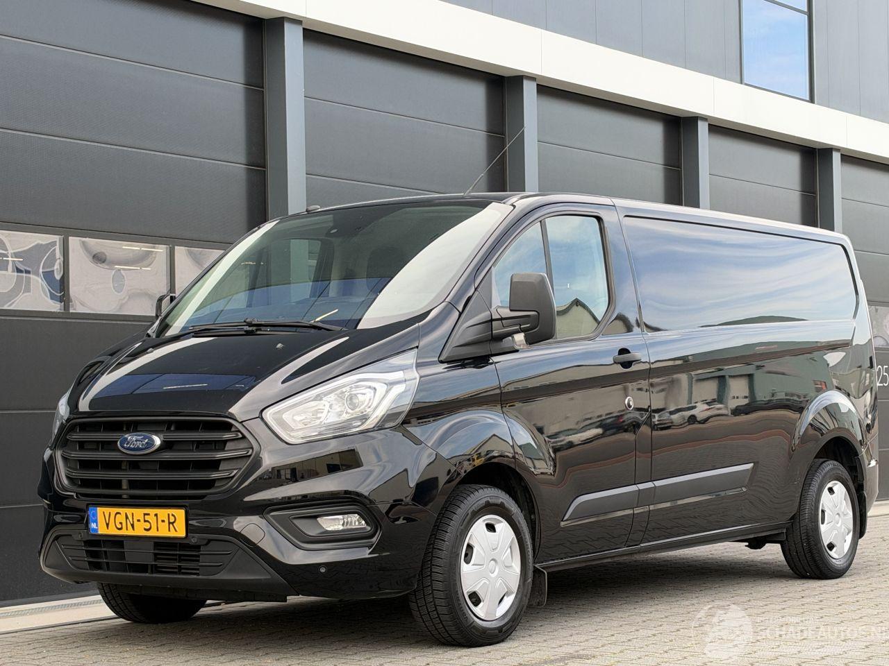 Ford Transit Custom 2.0 TDCI L2-H1 3-PERS EURO-6