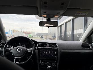 Volkswagen Golf 1.6 TDI Navi Clima PDC EURO-6 picture 7