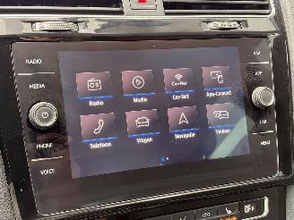 Volkswagen Golf 1.6 TDI Navi Clima PDC EURO-6 picture 11