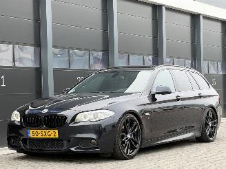 occasion passenger cars BMW 5-serie 520d M-Pekket Pano Navi Clima PDC 2011/1
