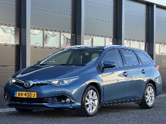 occasion passenger cars Toyota Auris Touring Sports 1.6d Navi Camera Clima EURO-6 2016/8