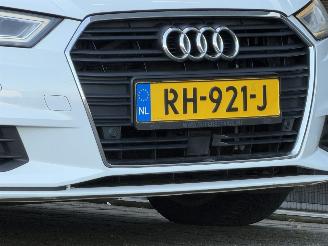 Audi A3 LIMOUSINE 2.0 TDI S- Line Virtual-Cockpit Pano picture 18