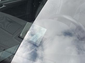 Volkswagen Tiguan 2.0 TDI R-Line Head-Up Camera Pano Clima picture 10