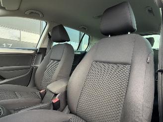 Volkswagen Golf 2.0 TDI Navi picture 8