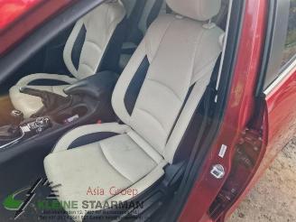 Mazda 3 3 (BM/BN), Hatchback, 2013 / 2019 2.0 SkyActiv-G 165 16V picture 17