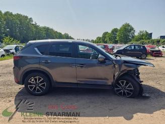 demontáž osobní automobily Mazda CX-5 CX-5 (KF), SUV, 2016 2.0 SkyActiv-G 165 16V 2WD 2018/7