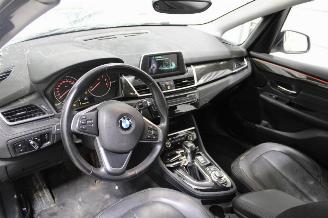BMW 2-serie 218 picture 10