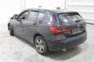 BMW 1-serie 116 picture 5