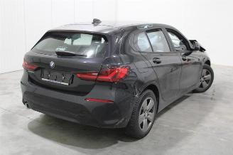 BMW 1-serie 116 picture 4