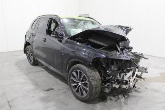 BMW X5  picture 2