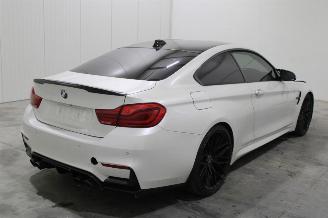 BMW M4  picture 4