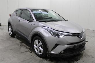 Toyota C-HR  picture 3