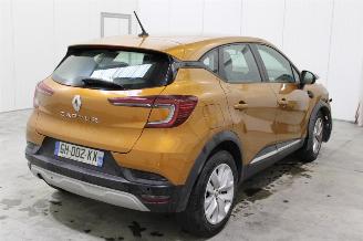 Renault Captur  picture 3