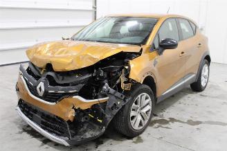 Salvage car Renault Captur  2022/1