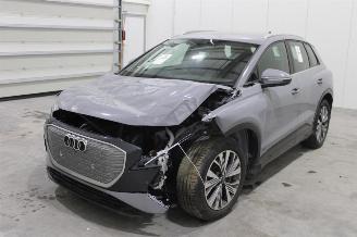 Salvage car Audi Q4  2023/5