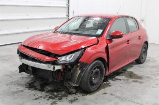 Damaged car Peugeot 208  2020/12
