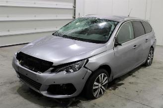 Coche accidentado Peugeot 308  2020/7