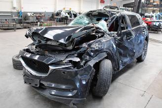 Salvage car Mazda CX-5  2019/7
