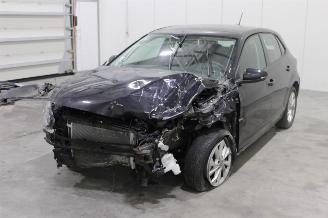 uszkodzony samochody osobowe Volkswagen Polo  2021/11