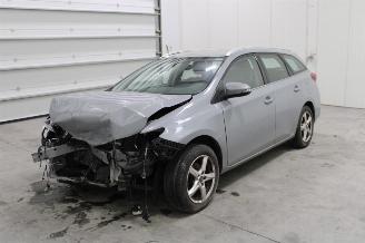 damaged passenger cars Toyota Auris  2018/11