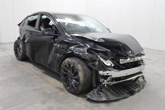 Tesla Model Y  picture 3