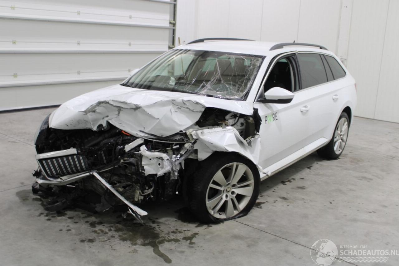 Skoda Superb 