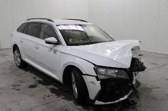Skoda Superb  picture 2