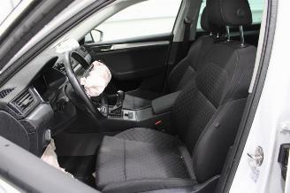 Skoda Superb  picture 10