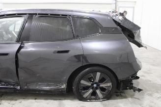 BMW iX  picture 6