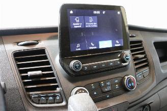 Ford Transit  picture 13