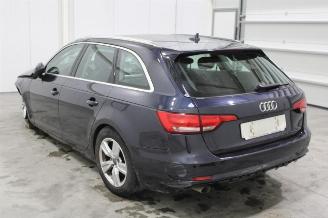 Audi A4  picture 4