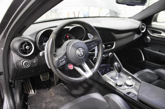 Alfa Romeo Giulia  picture 6