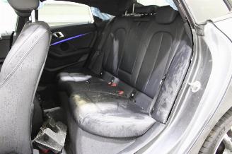 BMW 2-serie 218 picture 11