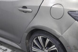 Toyota Corolla  picture 9