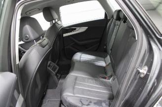 Audi A4  picture 12