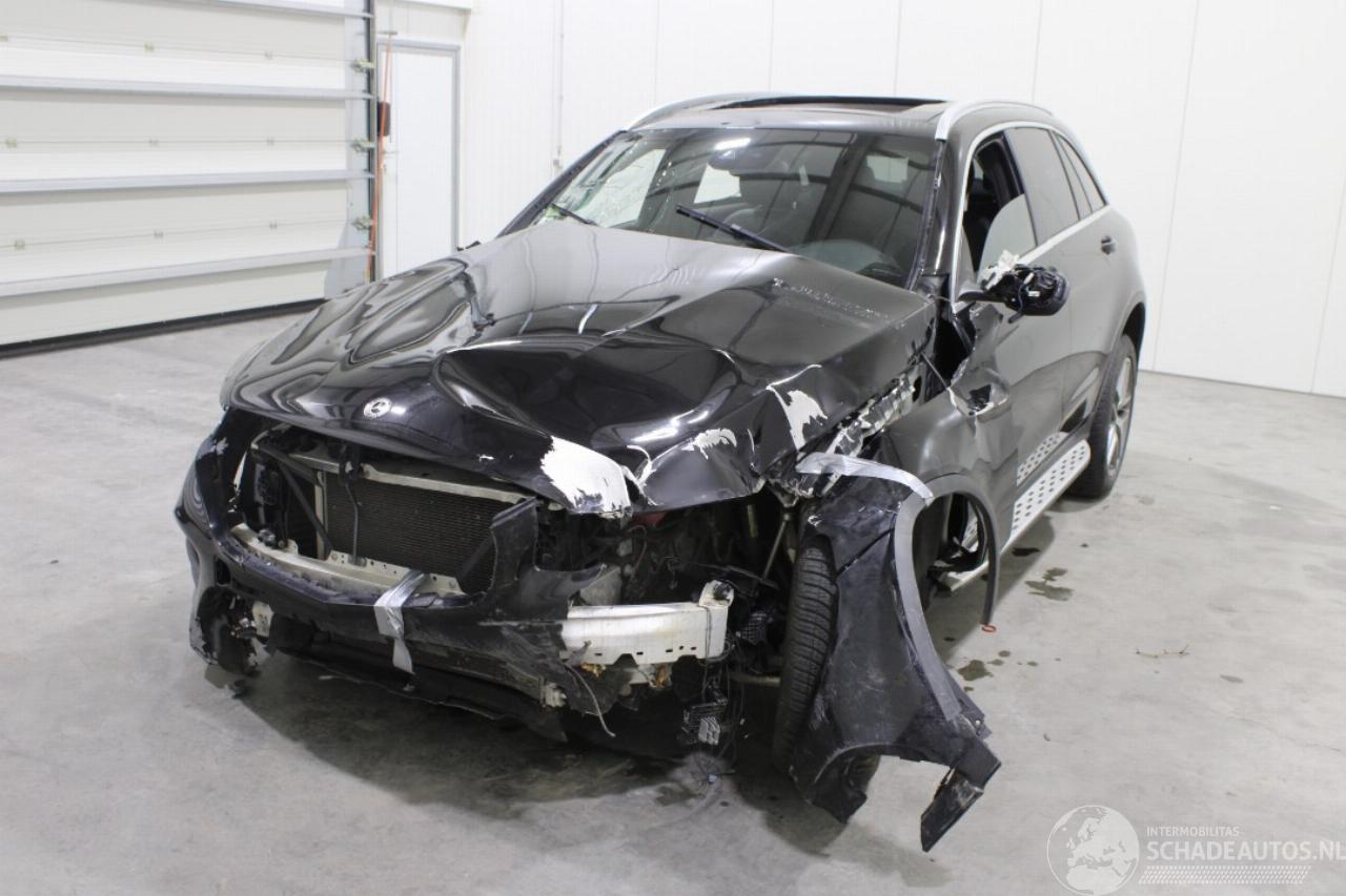 Mercedes GLC 220