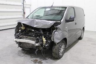 Purkuautot passenger cars Toyota ProAce CITY 2018/1