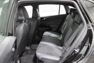 Volkswagen ID.4  picture 11