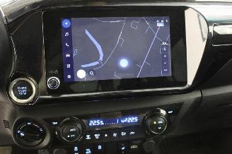 Toyota Hilux  picture 14
