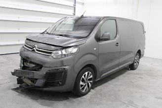 Damaged car Citroën Jumpy  2020/8