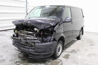 Purkuautot passenger cars Volkswagen Transporter T6 2019/4